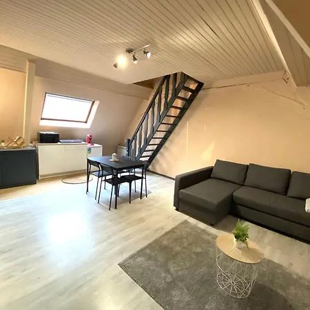 Le Duplex Apartment *